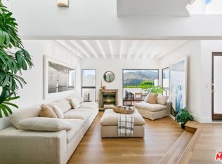 29221 Heathercliff Rd APT 13, Malibu, CA 90265