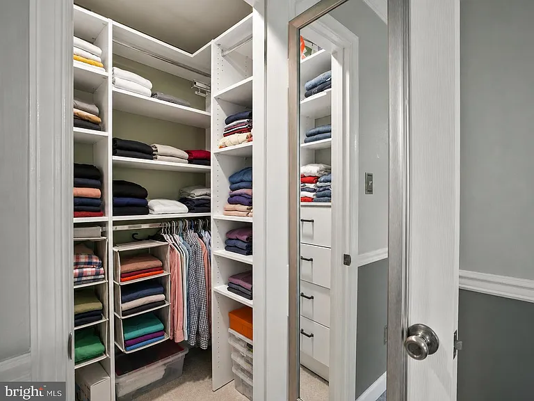 9405 Chatteroy Pl — Photo 18