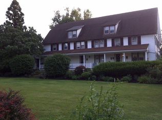 106 N Custer Ave #2, New Holland, PA 17557