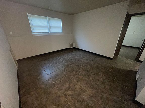 2nd image of 4453 W Bellview Dr APT A