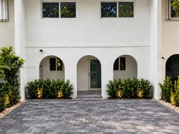 7164 W 3rd Ave, Hialeah, FL 33014
