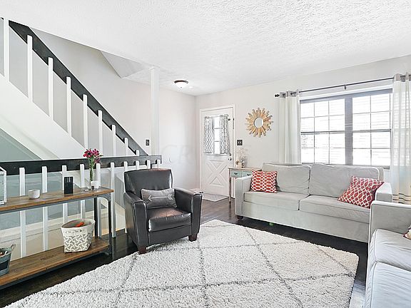 5th image of 7878 Woodhouse Ln #48A
