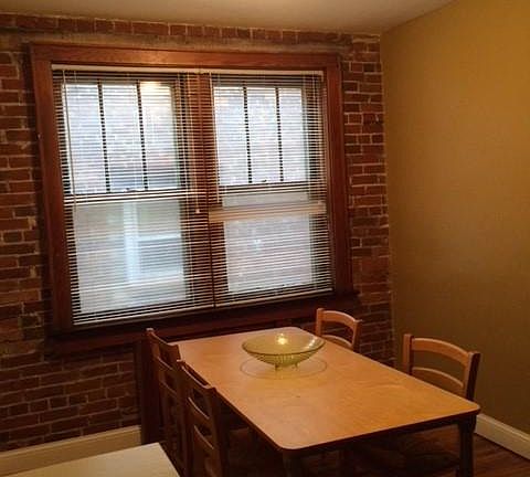 4th image of 3438 Shenandoah Ave #A