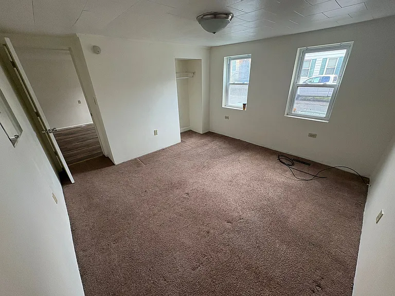 89 Howard St #1 — Photo 3