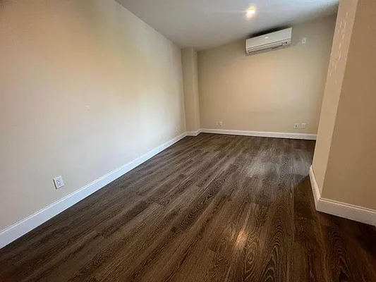 Rented by Apple Realty Group Corp | media 11