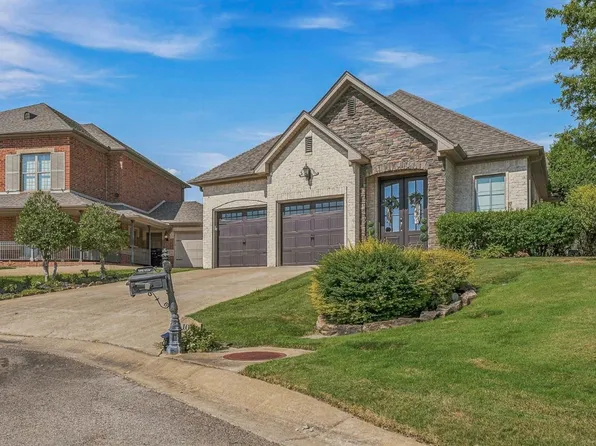 1018 Villa Dr, Jonesboro, AR 72405