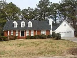 302 Cedardale Dr photo 1