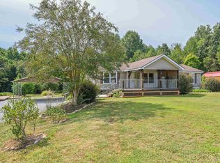 135 Gray Barn Rd, Laurens, SC 29360