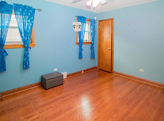 5th image of 6751 S Kolin Ave