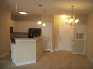 100 Gateway Dr, Surf city, NC 28445