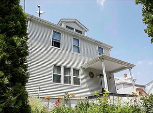 109 Sackett St, Providence, RI 02907