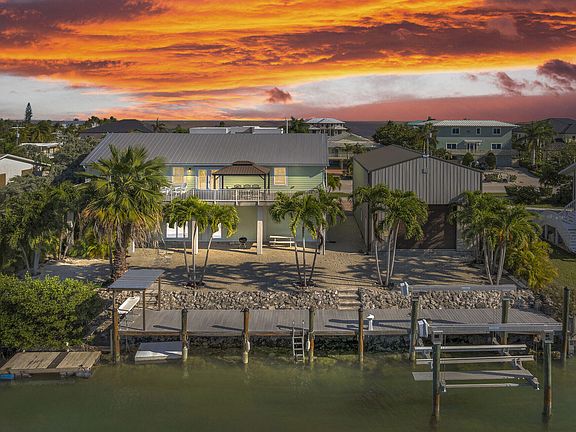 3rd image of 415 Sombrero Beach Rd