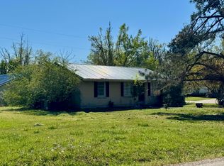 114 Magnolia Dr, Booneville, MS 38829