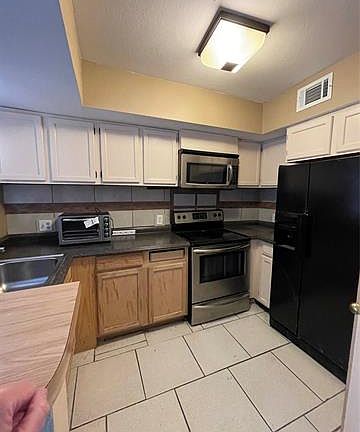 3rd image of 1802 E 66th Pl Unit F201