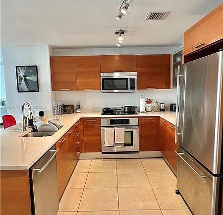 2nd image of 3250 NE 1st Ave APT 602