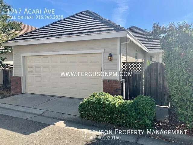 1947 Acari Ave — Photo 17