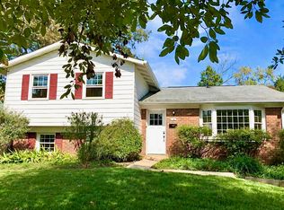 3 Carter Ct, Rockville, MD 20852