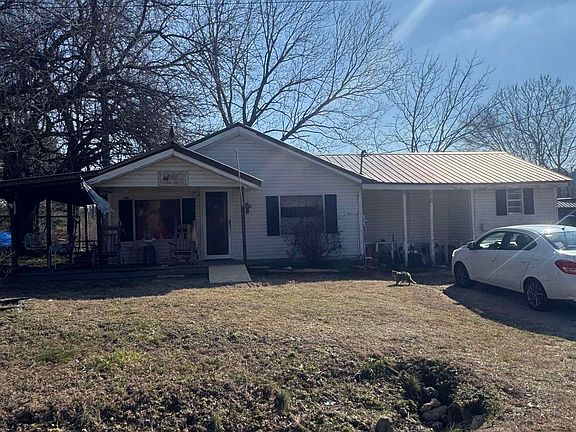 2nd image of 3210 Colburn Mountain Rd