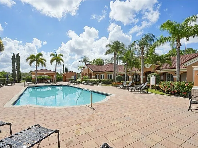 1840 Florida Club Cir #5308 — Photo 24