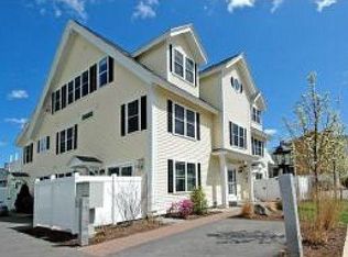 43 Cornwall St APT F, Portsmouth, NH 03801