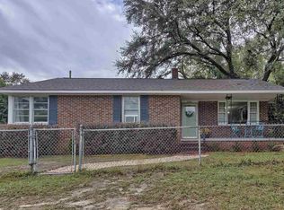 2100 Axson St, Cayce, SC 29033