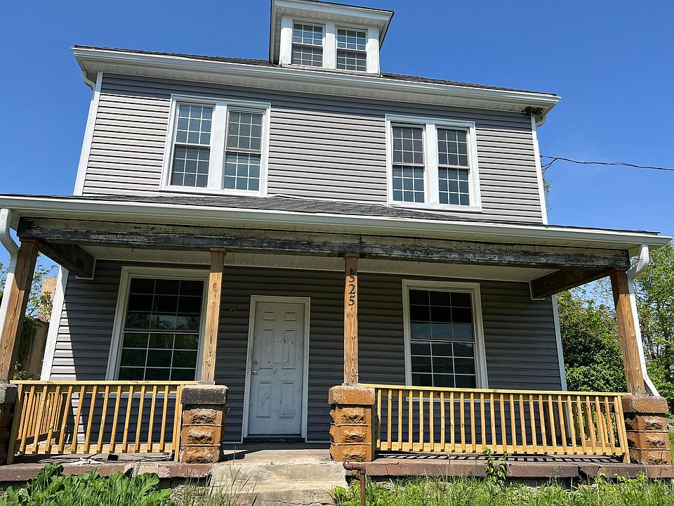 1st image of 525 Saint Clair Ave