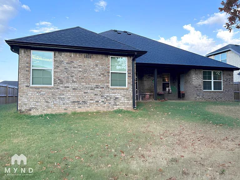 3301 Rosecomb St — Photo 3