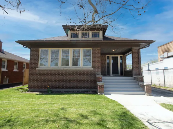 621 Wilcox St, Joliet, IL 60435