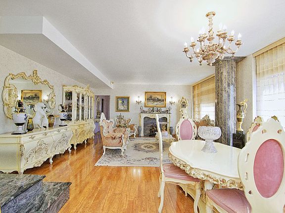 2nd image of 112-01 Queens Blvd Penthouse E