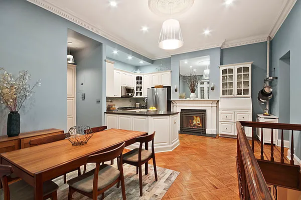 Sold by Corcoran | media 14