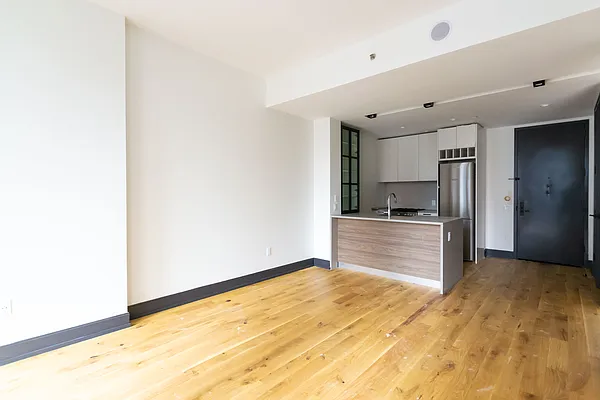 Rented by The KCI Group | media 7