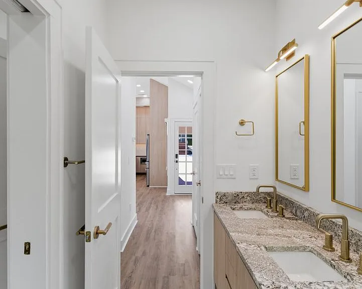 1840 Merriman Ave — Photo 53