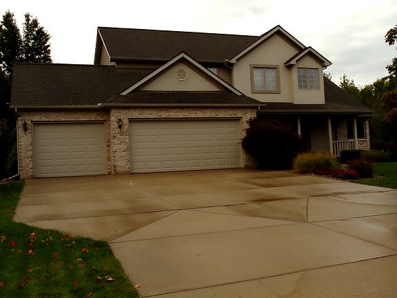 2nd image of 268 Deer Path Ln