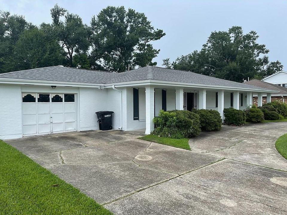 2 Donelon Dr, Harahan, LA 70123 MLS 2404093 Zillow