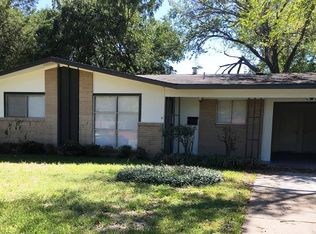 1614 Fair Oaks Dr, Irving, TX 75060