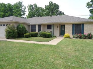5645 Cork Ln, North Richland Hills, TX 76180