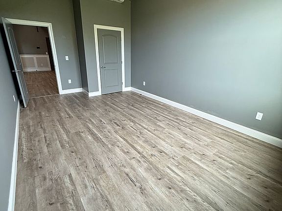 5th image of 70 Webster St #310