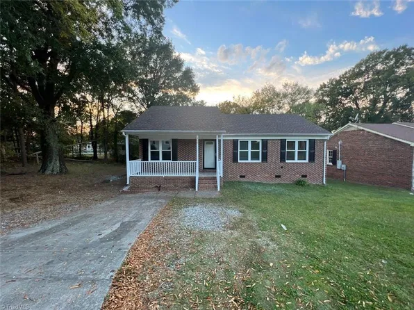 606 Lincoln St, Burlington, NC 27217