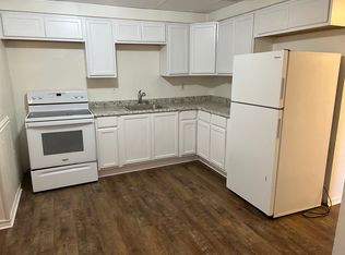 305 Bessemer Ave #1B, East Pittsburgh, PA 15112