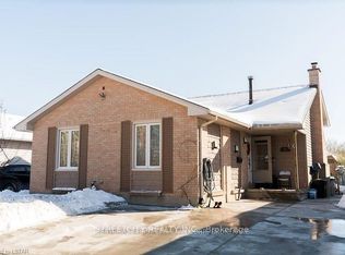 43 Renny Cres, London, ON N6E2C4