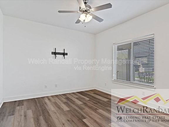 4th image of 2090 Carson Ave Unit 2