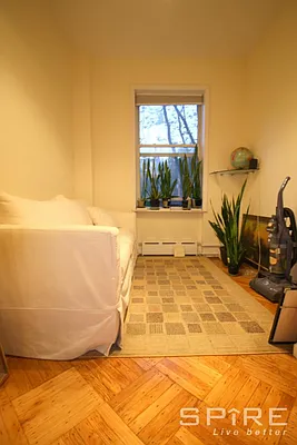 Rented by Spire Group | media 18