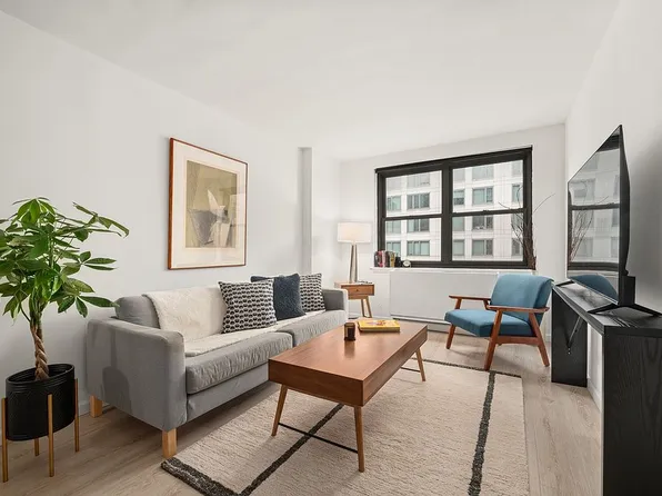 200 E 24th St APT 1204, Manhattan, NY 10010