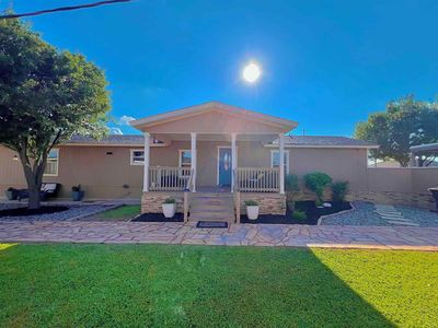 311 Royal Falcon Dr, Del Rio, TX, 78840