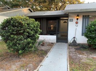 7336 Parkside Villas Dr N, Saint Petersburg, FL 33709