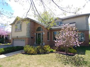 2101 Habberton Ave, Park Ridge, IL 60068