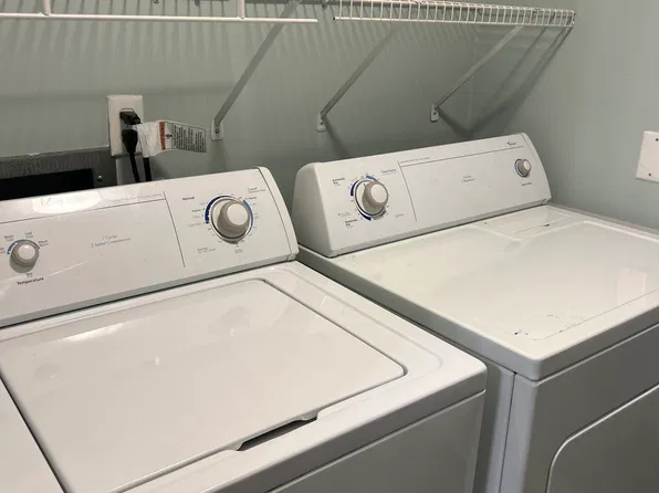 9814 Wildwood Ct Unit 2-A, Highland, IN 46322