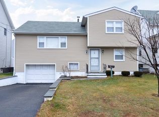 70 Congress St, Harrison, NY 10528