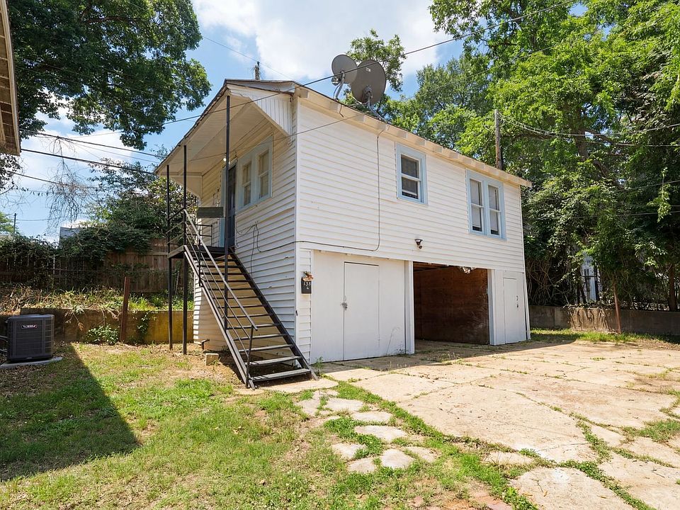 1st image of 139 E Lister St
