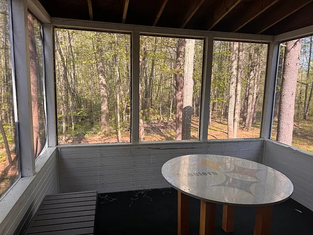 2196 Village Green Dr — Photo 17